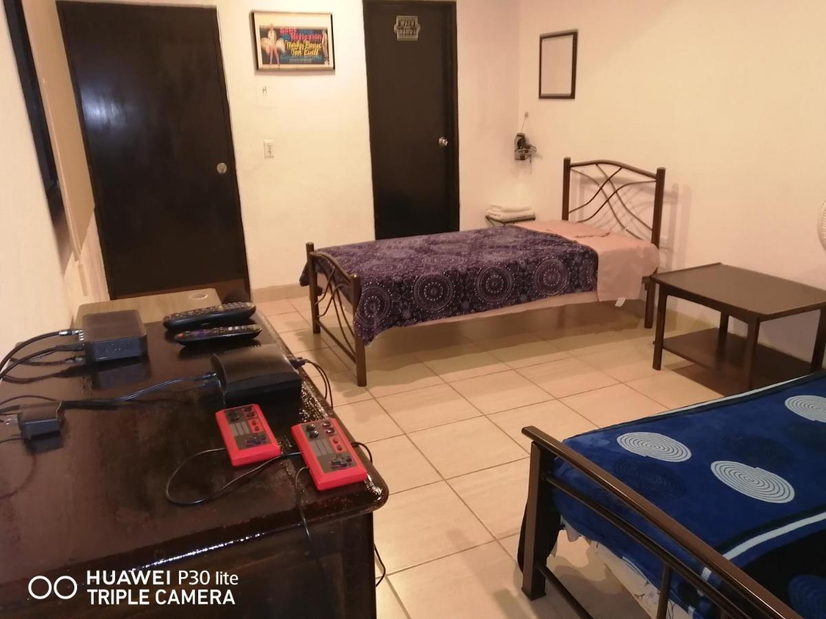 Monchita'S Ensenada Baja, Apartments For Rent. 外观 照片