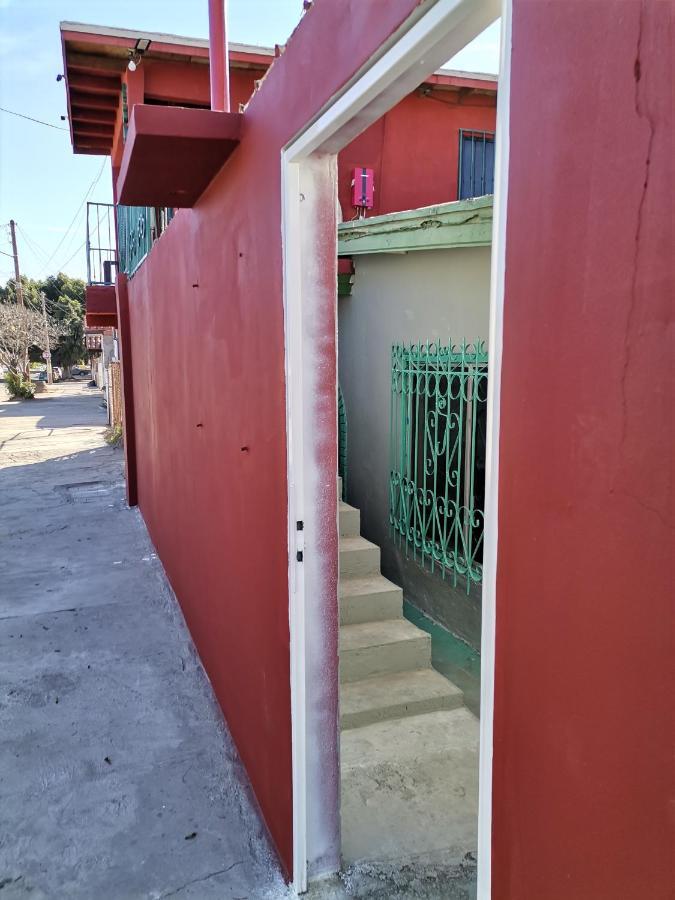 Monchita'S Ensenada Baja, Apartments For Rent. 外观 照片